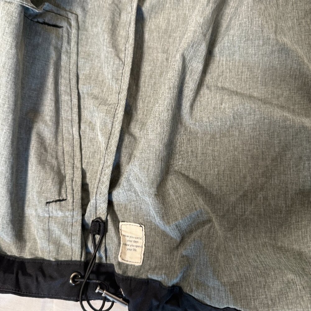 Vuori Full Zip Hooded Black Camo Jacket Size Small - Picture 9 of 14